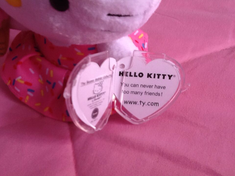 Hello Kitty Ice Cream Cone  plush collectible - Main Image 2