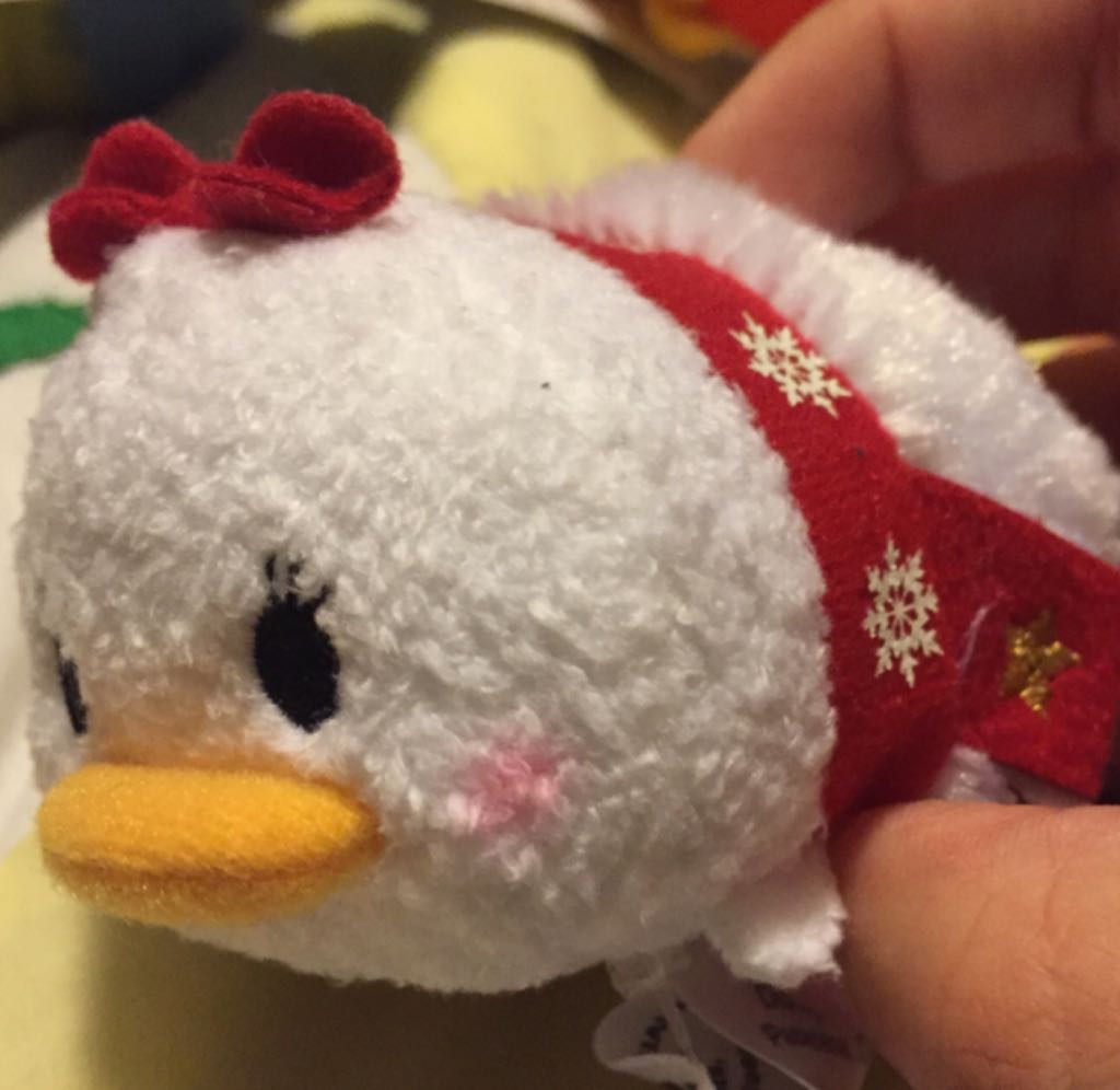 Daisy Christmas  plush collectible - Main Image 1