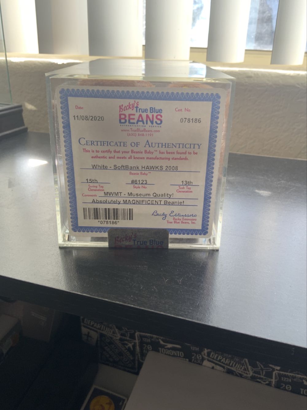 Softbanks Hawks 2008 White  (United States) plush collectible - Main Image 2