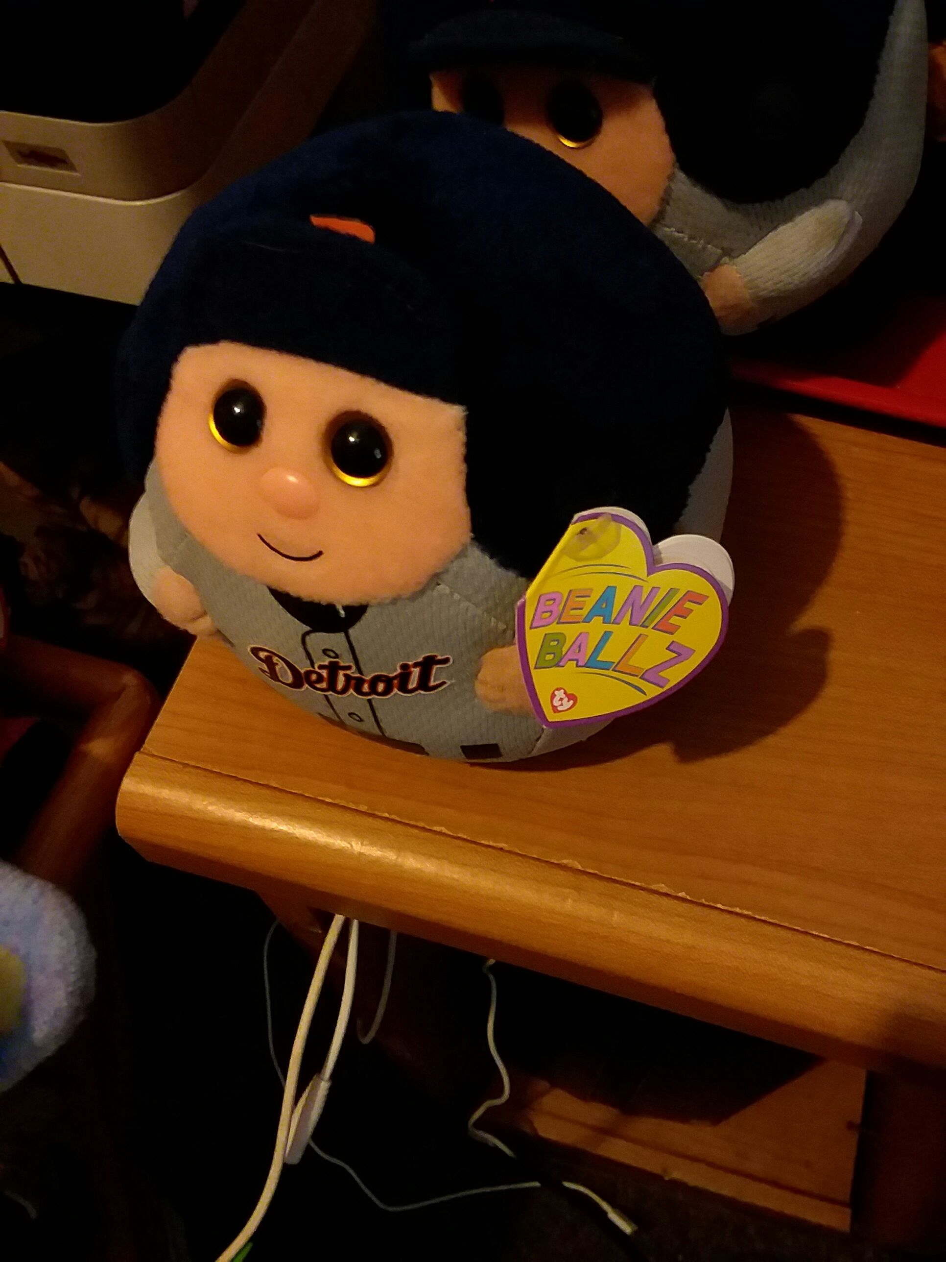 Beanie Ballz Detroit Tiger  plush collectible - Main Image 2