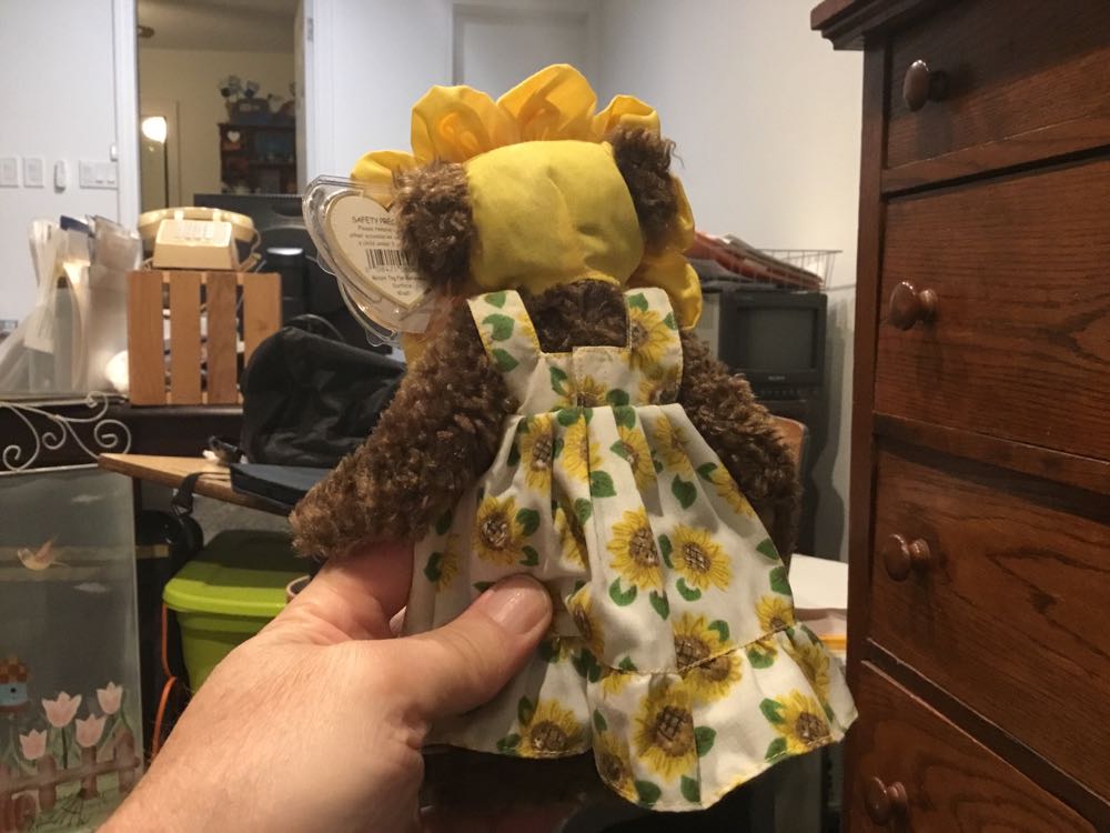 SUSANNAH the Bear 🐻  (China) plush collectible [Barcode 008421060672] - Main Image 2