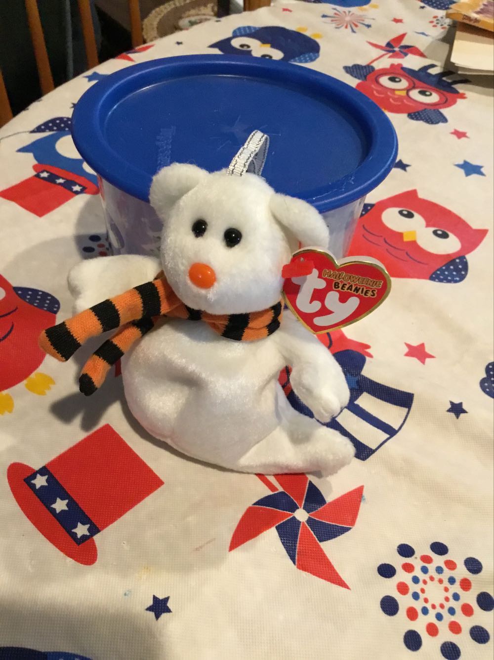 Quivers The Bear  (United States) plush collectible [Barcode 008421350414] - Main Image 4