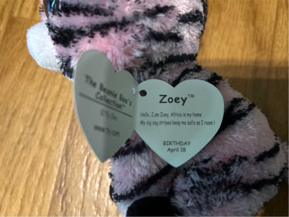 Zoey The Zebra  (Canada) plush collectible [Barcode 008421361472] - Main Image 4