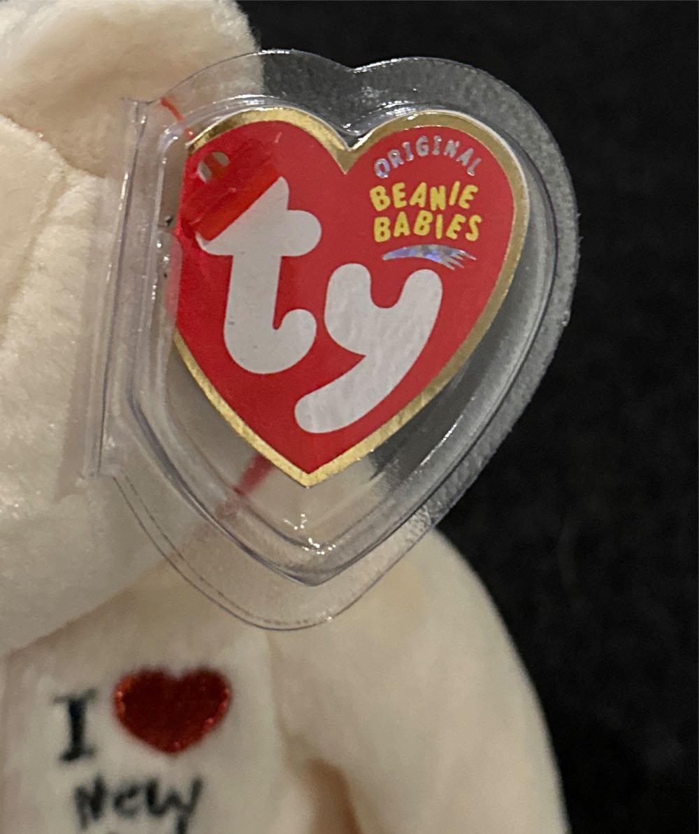 New York The Bear - I ❤️  (United States) plush collectible [Barcode 008421400508] - Main Image 2