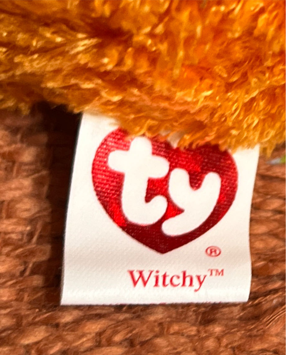 Witchy The Bear  plush collectible [Barcode 008421405770] - Main Image 3
