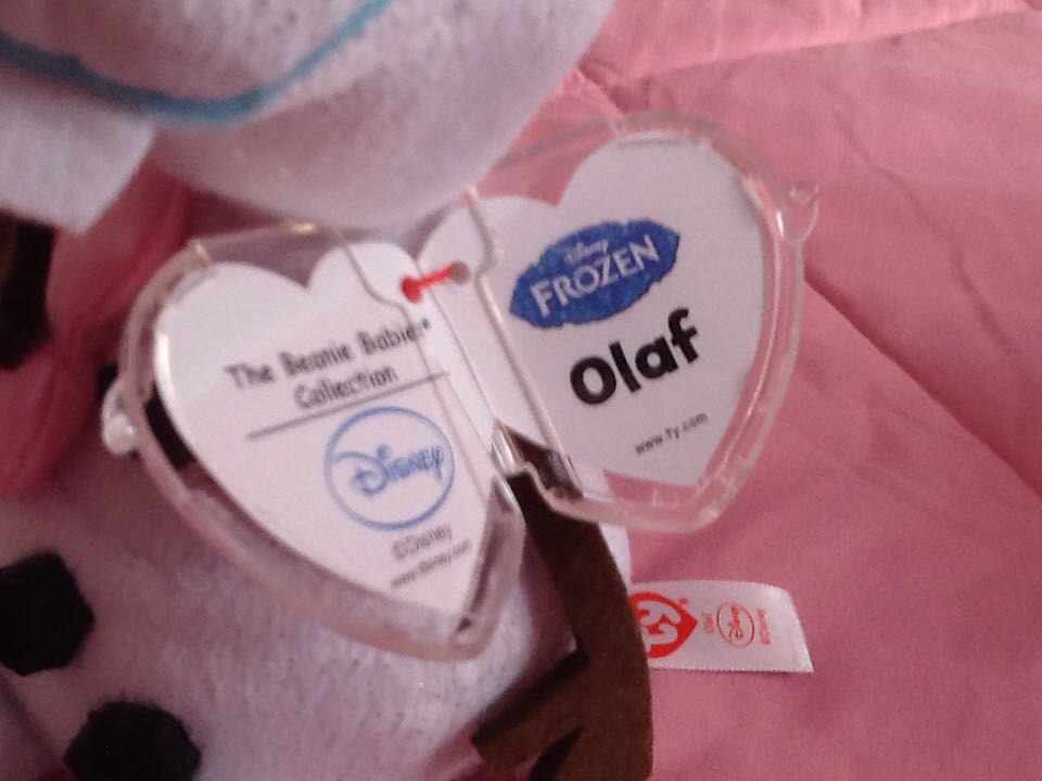 Disney Frozen - Olaf Valentine  plush collectible [Barcode 008421410903] - Main Image 2