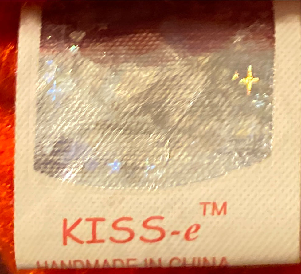 KISS-e The Bear  (United States) plush collectible - Main Image 3