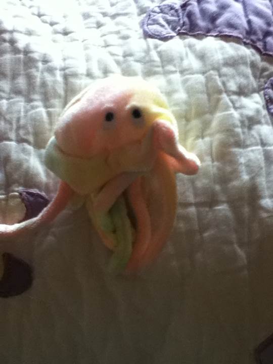 Goochy the Jellyfish  plush collectible - Main Image 2