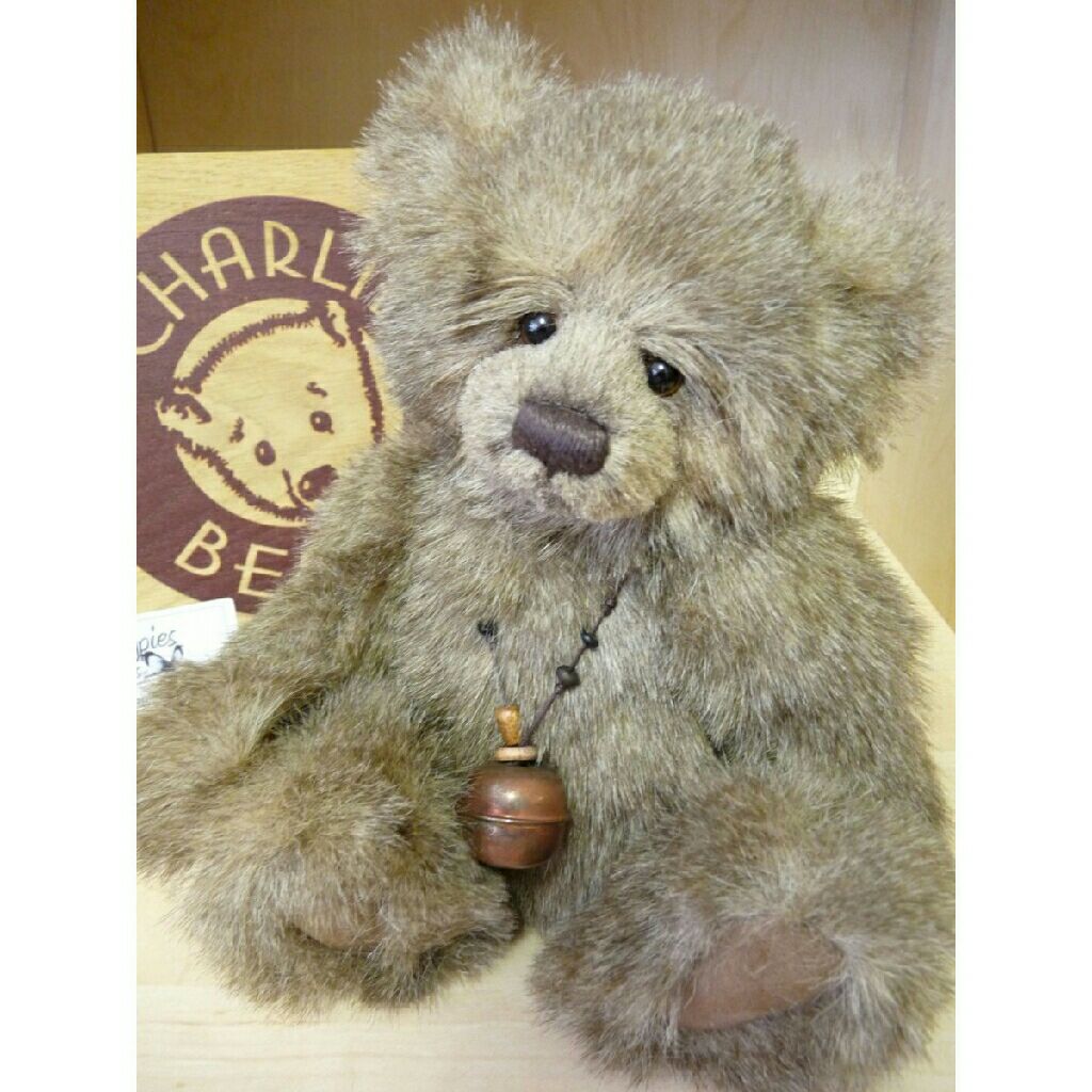 TAFFYBEARY the Bear - (TY Classic)