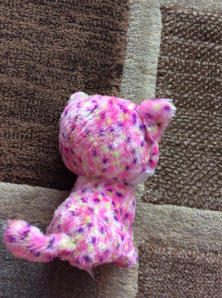 Sophie  plush collectible - Main Image 2