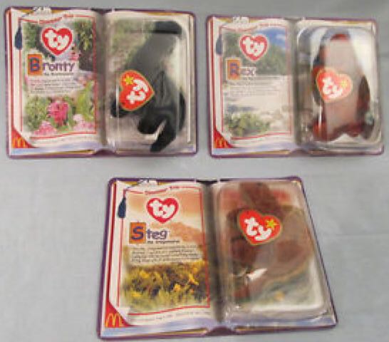 +2000 Dinosaur Trio  plush collectible - Main Image 2