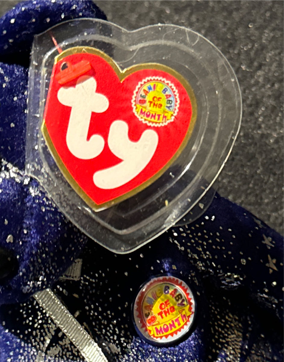 BBOM - 11/2004 Astra The Bear  plush collectible - Main Image 2