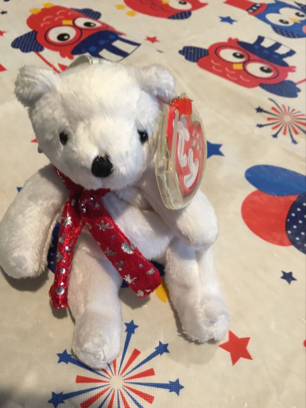 2000 Holiday Teddy - Jingle Beanies - Christmas  plush collectible [Barcode 008421035359] - Main Image 4