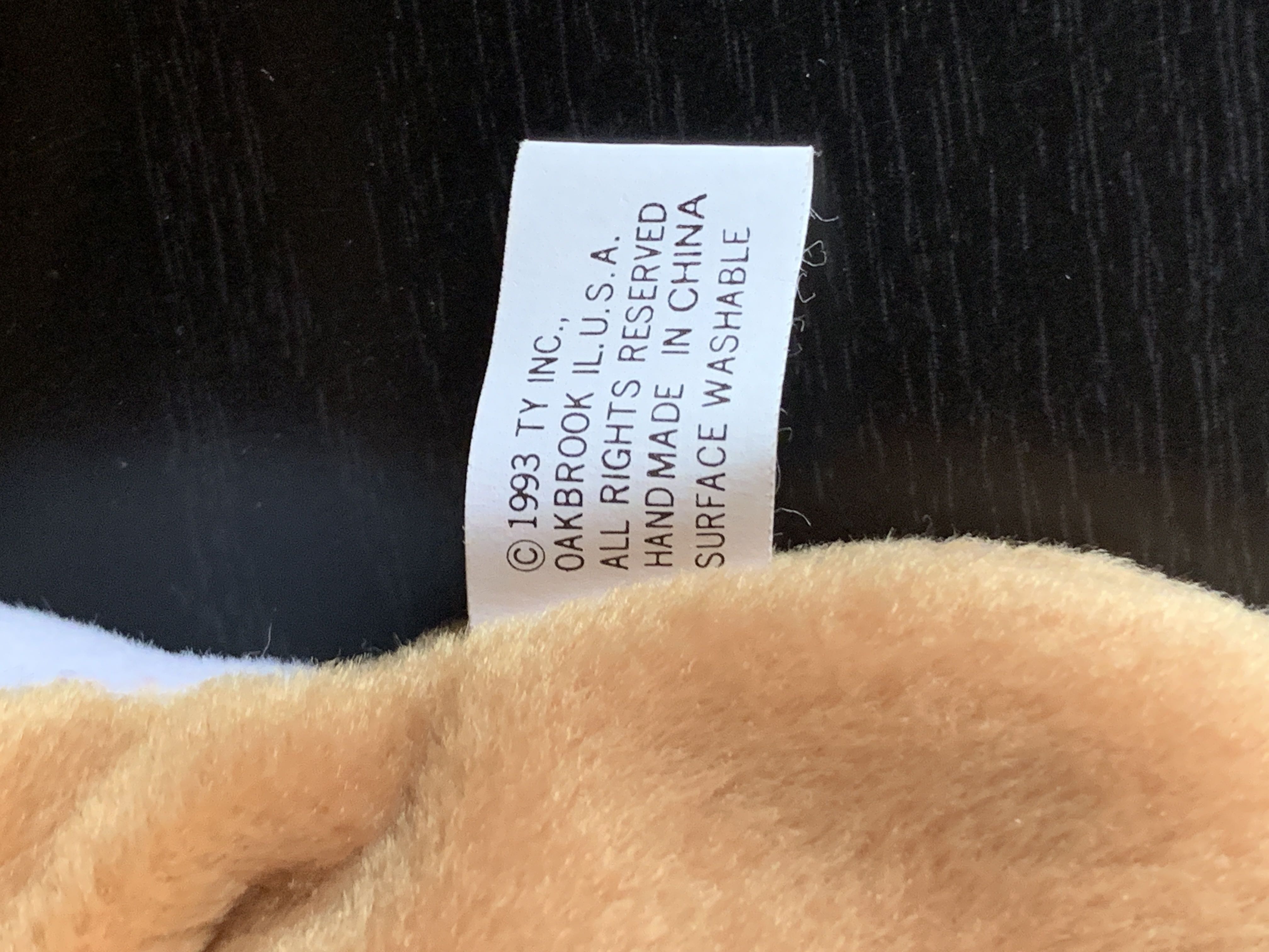 Nip The Cat  (United States) plush collectible [Barcode 008421040032] - Main Image 3