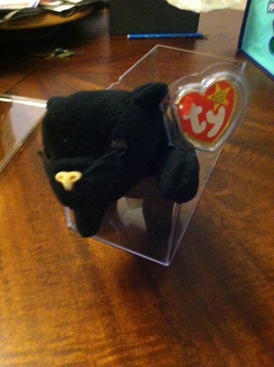 Velvet  (United States) plush collectible [Barcode 008421040643] - Main Image 2