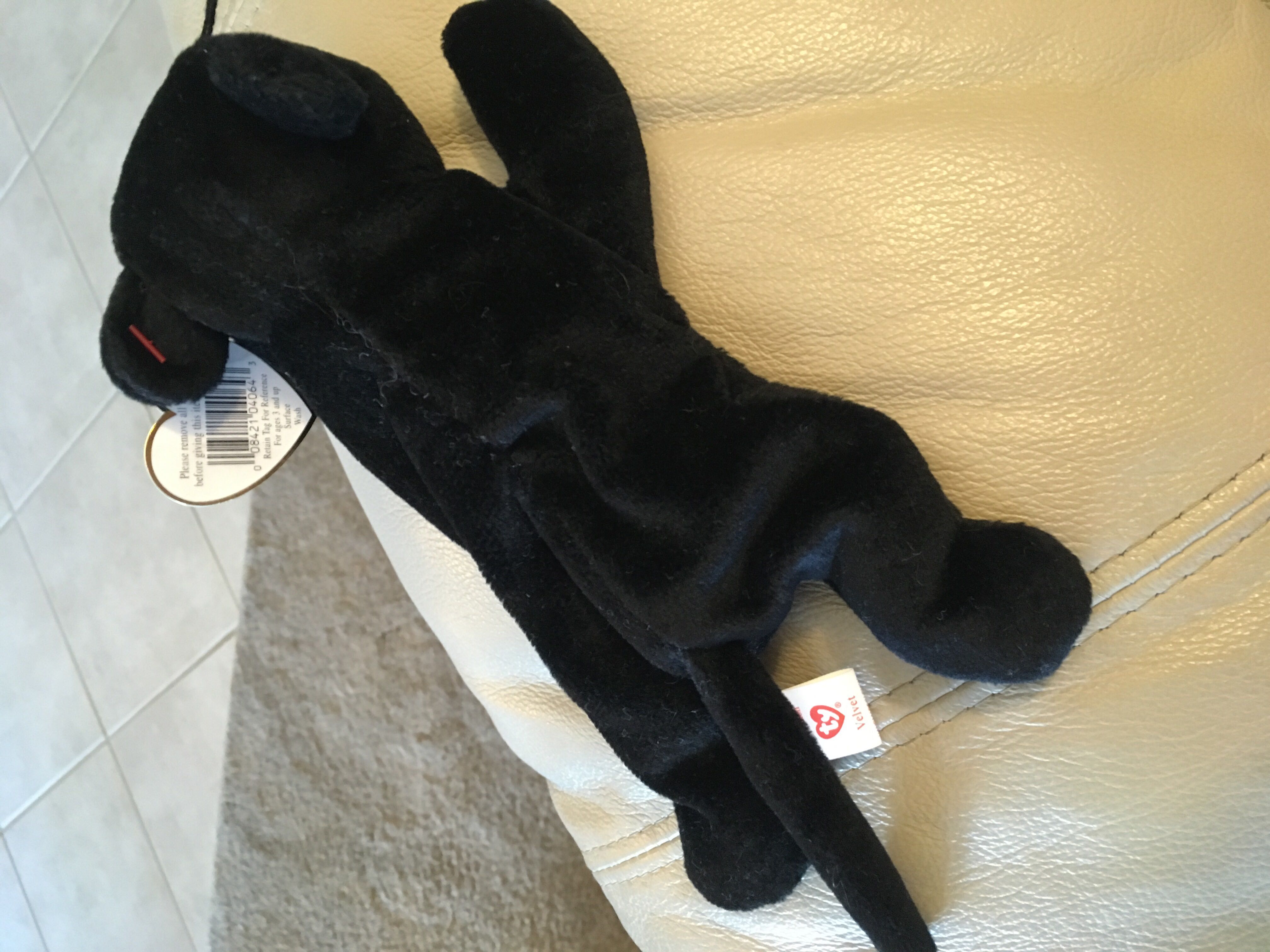 Velvet  (United States) plush collectible [Barcode 008421040643] - Main Image 4