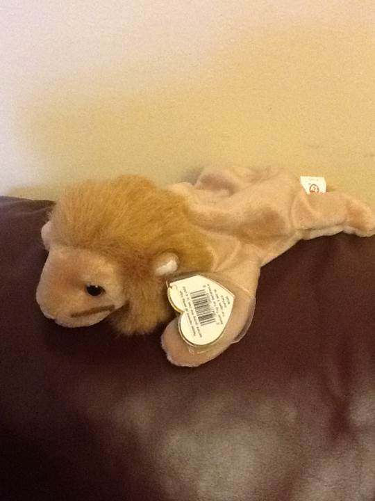 Roary The Lion  (United States) plush collectible [Barcode 008421040698] - Main Image 2