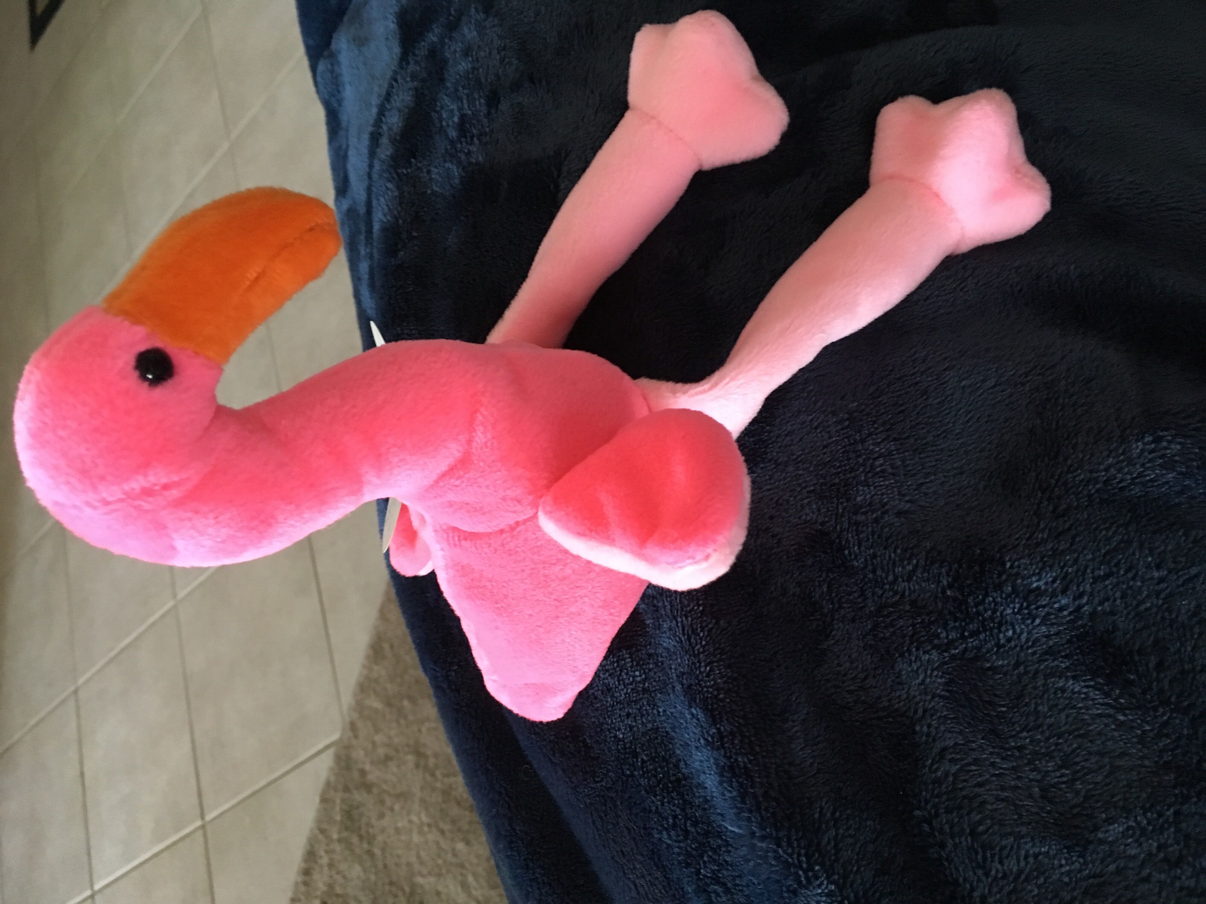 Pinky The Flamingo  (United States) plush collectible [Barcode 008421040728] - Main Image 4