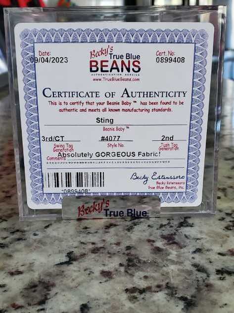 Sting the Stingray  plush collectible [Barcode 008421040773] - Main Image 3