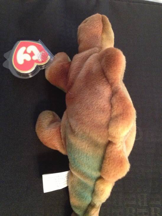 Steg the Stegosaurus  (United States) plush collectible [Barcode 008421040872] - Main Image 2