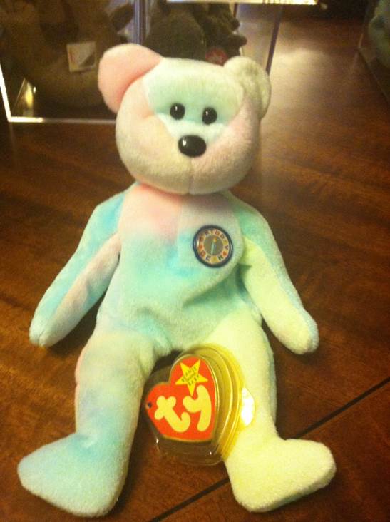 B.B. Bear the Birthday Bear  (United States) plush collectible [Barcode 008421042531] - Main Image 2