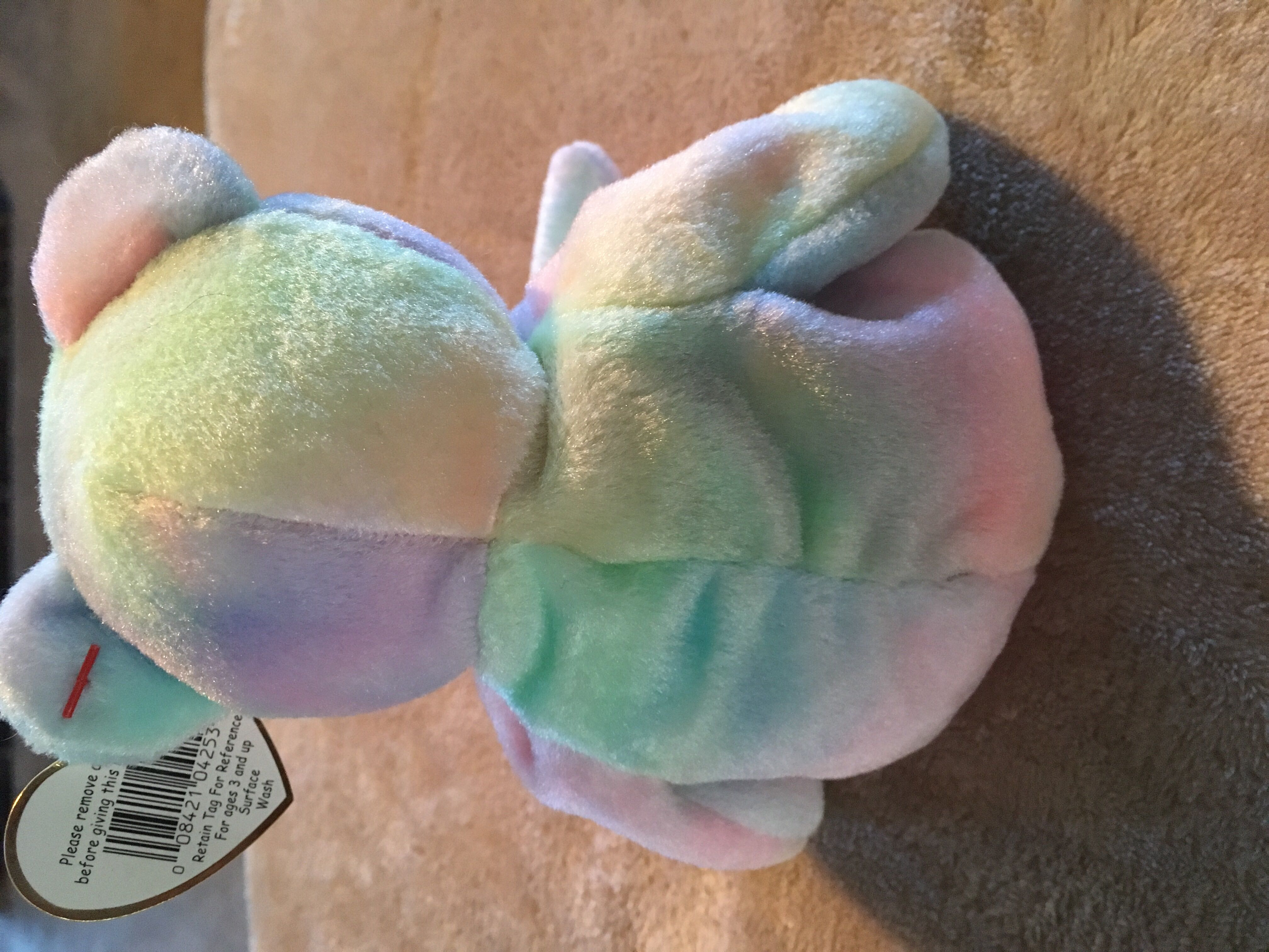 B.B. Bear the Birthday Bear  (United States) plush collectible [Barcode 008421042531] - Main Image 4