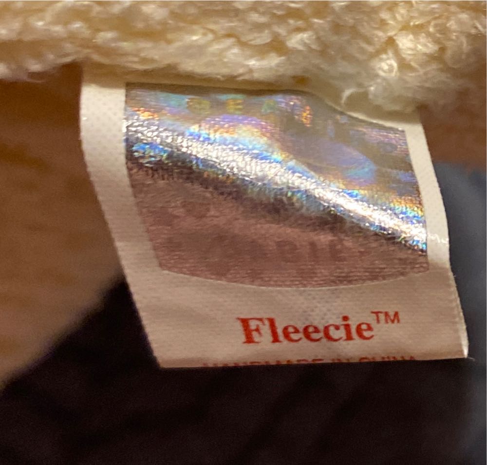 Fleecie The Lamb  (United States) plush collectible [Barcode 008421042791] - Main Image 3