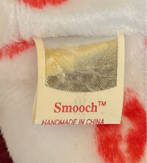 Smooch The Bear  (United States) plush collectible [Barcode 008421043354] - Main Image 3