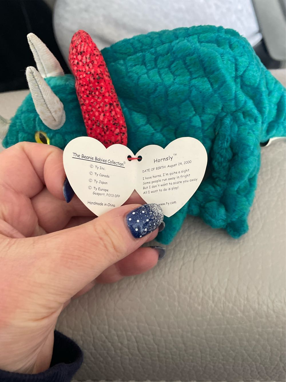 Hornsly The Triceratops  (United States) plush collectible [Barcode 008421043453] - Main Image 3