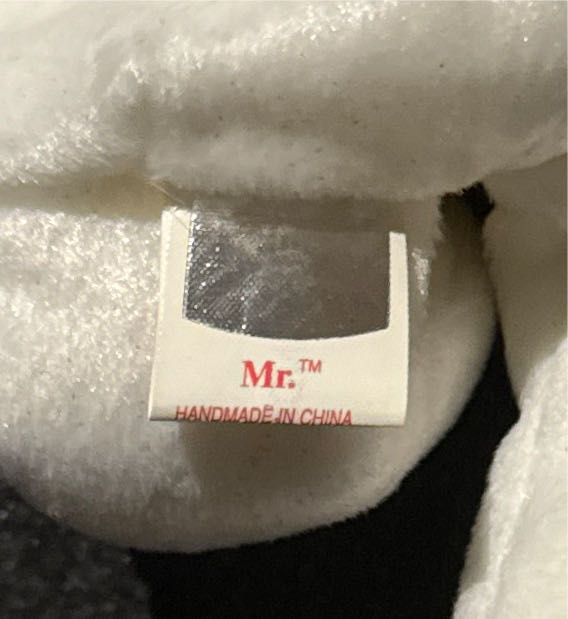 Mr. The Bear  (United States) plush collectible [Barcode 008421043637] - Main Image 3