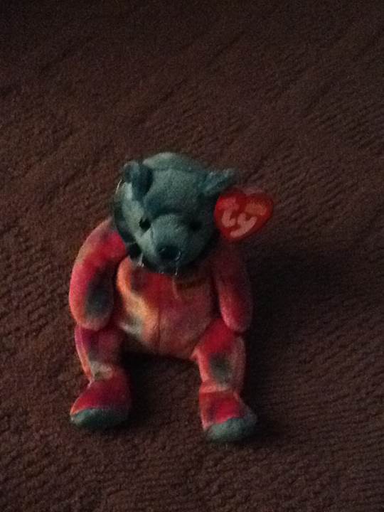 December The Birthday Bear  plush collectible [Barcode 008421043873] - Main Image 2