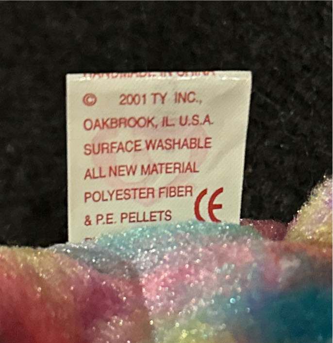 April The Birthday Bear  (United States) plush collectible [Barcode 008421043910] - Main Image 4