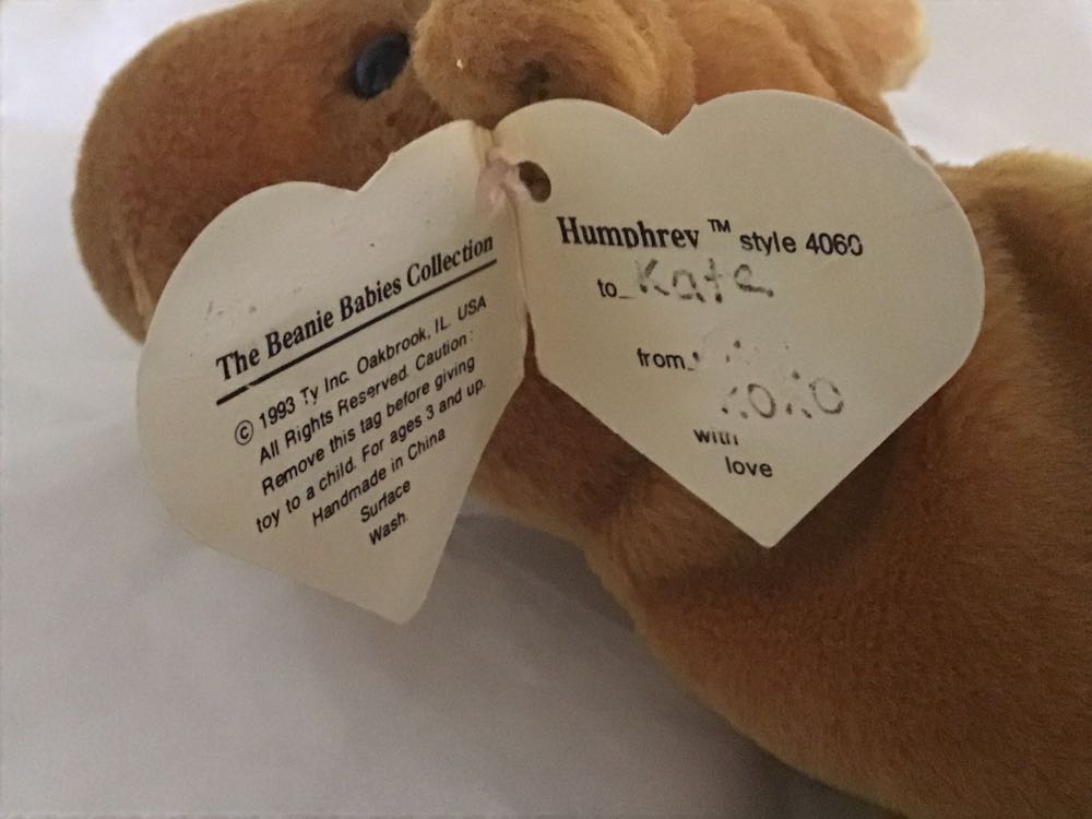 Kissme the Bear - Valentines  (United States) plush collectible [Barcode 008421045044] - Main Image 3