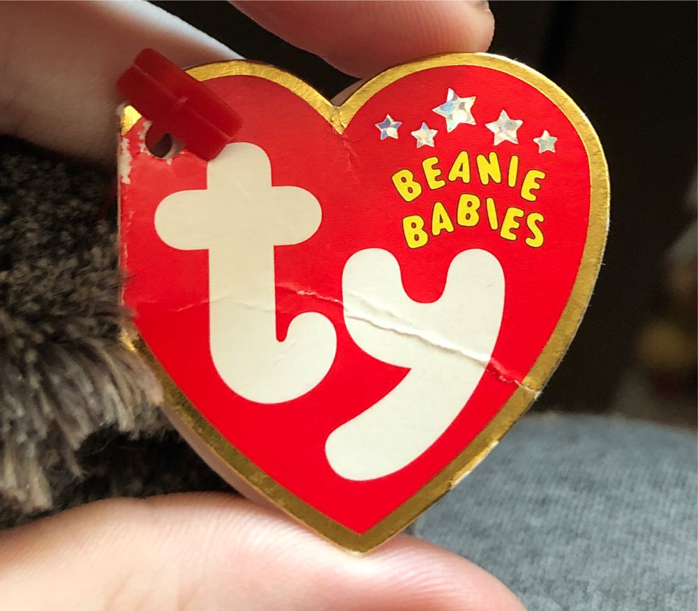 Frisbee The Dog  plush collectible [Barcode 008421045082] - Main Image 2