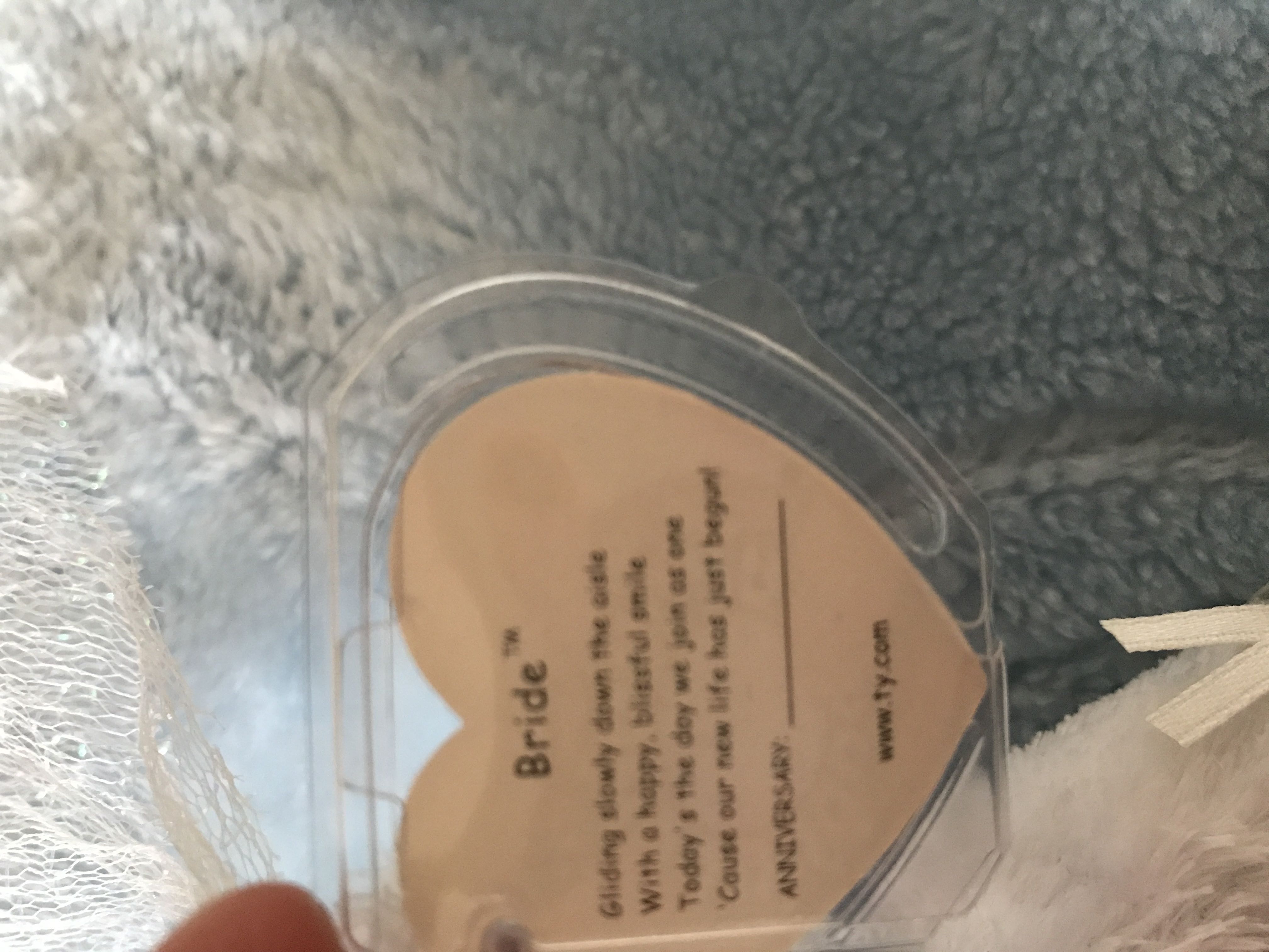 Bride The Bear  plush collectible [Barcode 008421045280] - Main Image 2