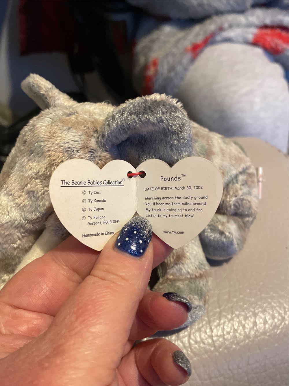 Pounds The Elephant  plush collectible [Barcode 008421045303] - Main Image 3