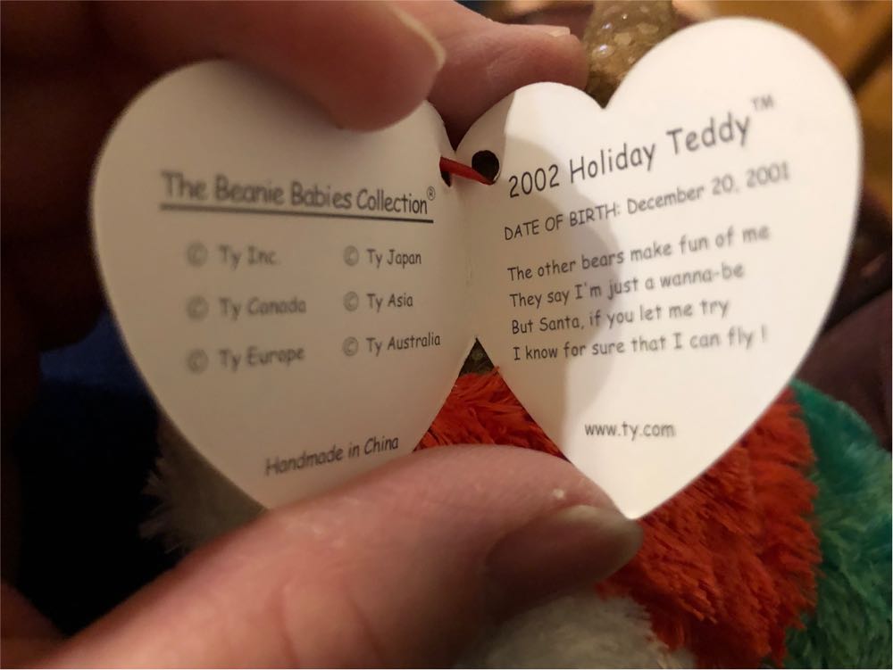 2002 Holiday Teddy - Christmas  (United States) plush collectible [Barcode 008421045648] - Main Image 3
