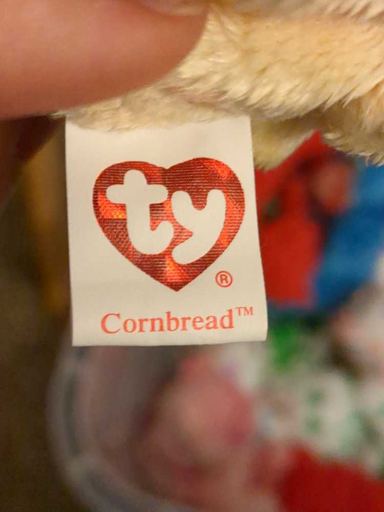 Cornbread The Bear - Cracker Barrel  (United States) plush collectible [Barcode 008421047048] - Main Image 2