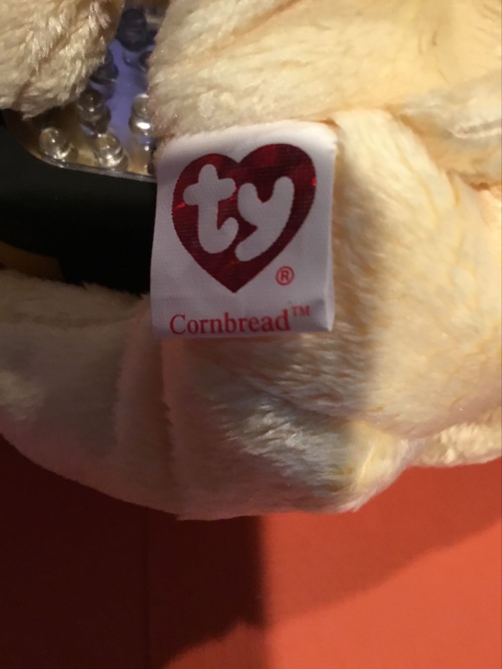 Cornbread The Bear - Cracker Barrel  (United States) plush collectible [Barcode 008421047048] - Main Image 4