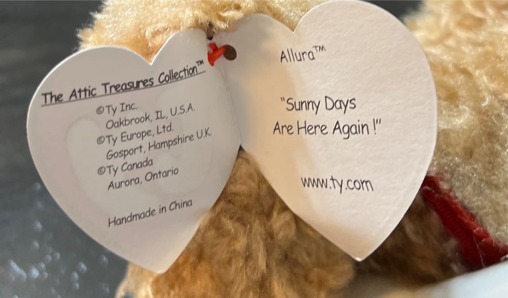 ALLURA the Bear 🐻  plush collectible [Barcode 008421060580] - Main Image 3