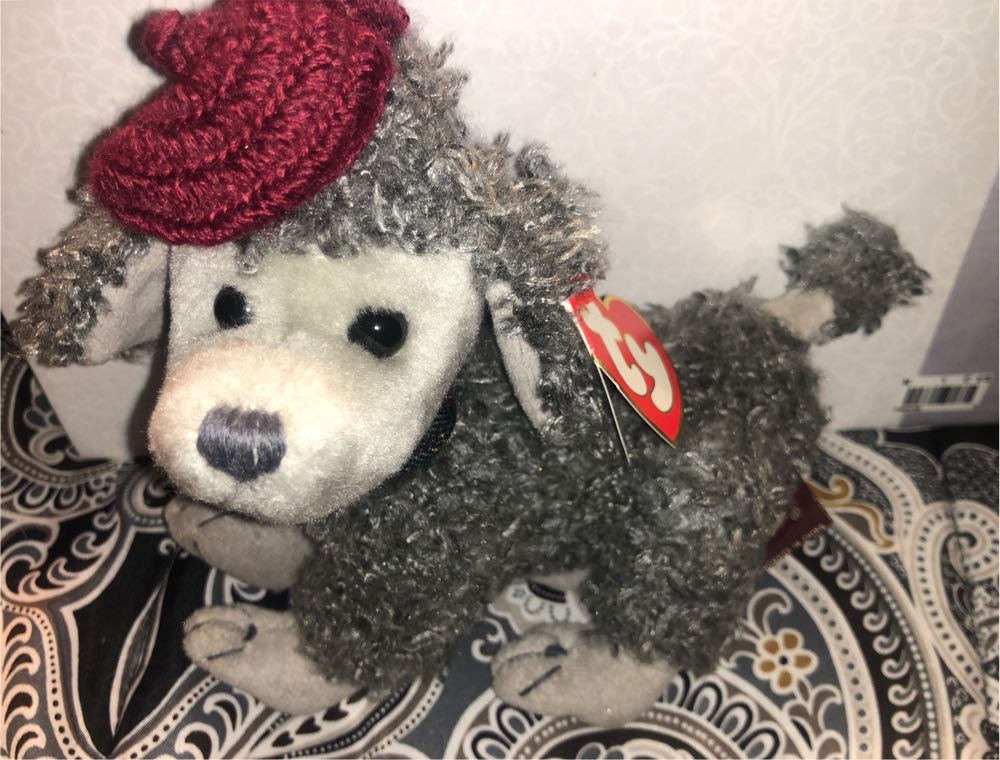 Cheri the Dog  plush collectible [Barcode 008421062003] - Main Image 2