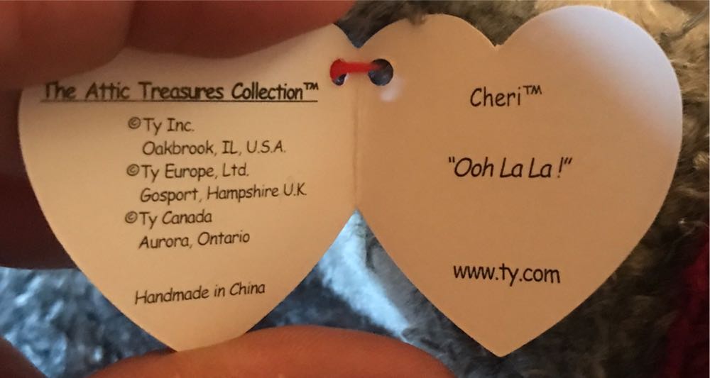 Cheri the Dog  plush collectible [Barcode 008421062003] - Main Image 3