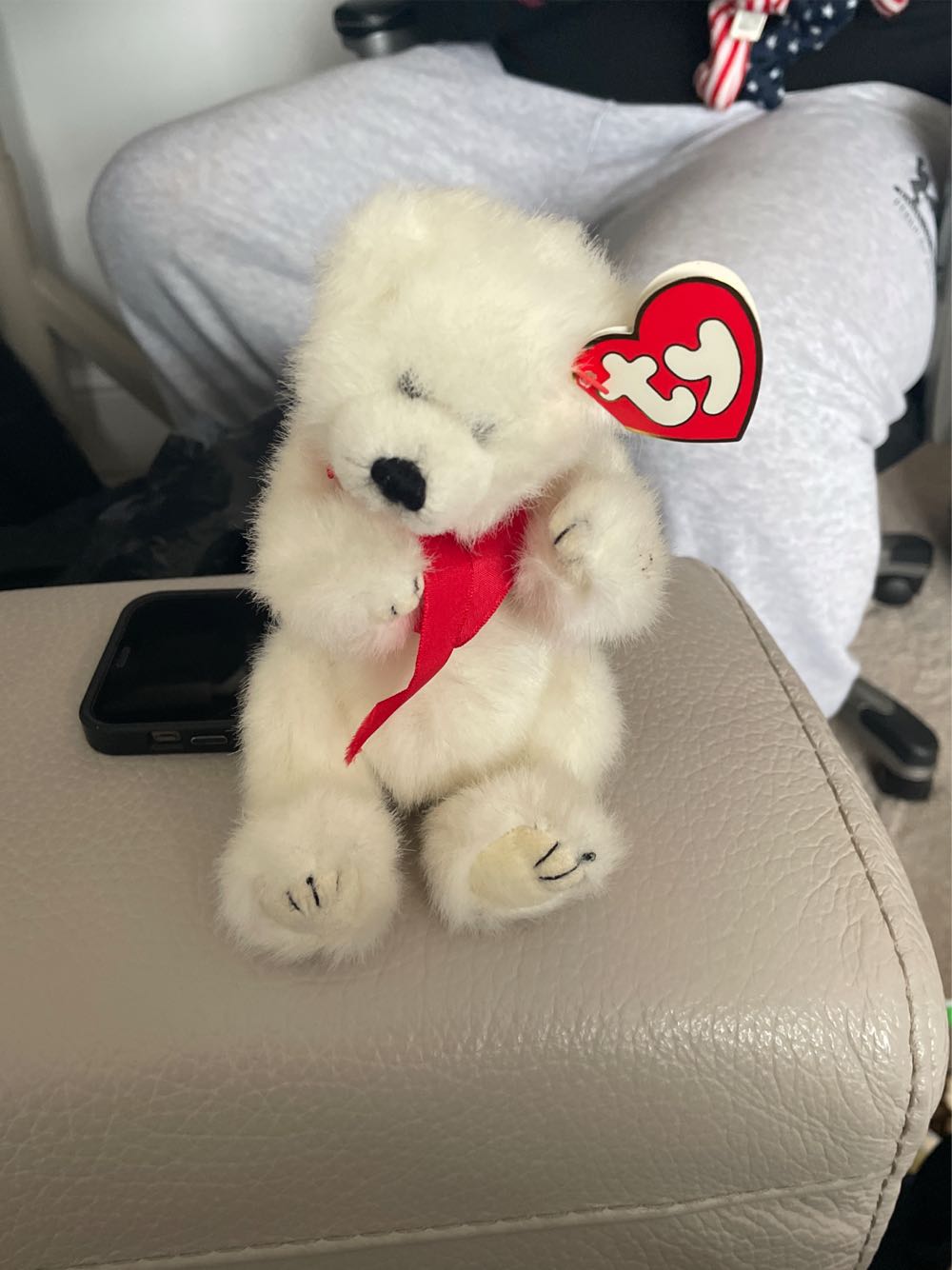 Amore Attic Treasures  plush collectible [Barcode 008421062065] - Main Image 3