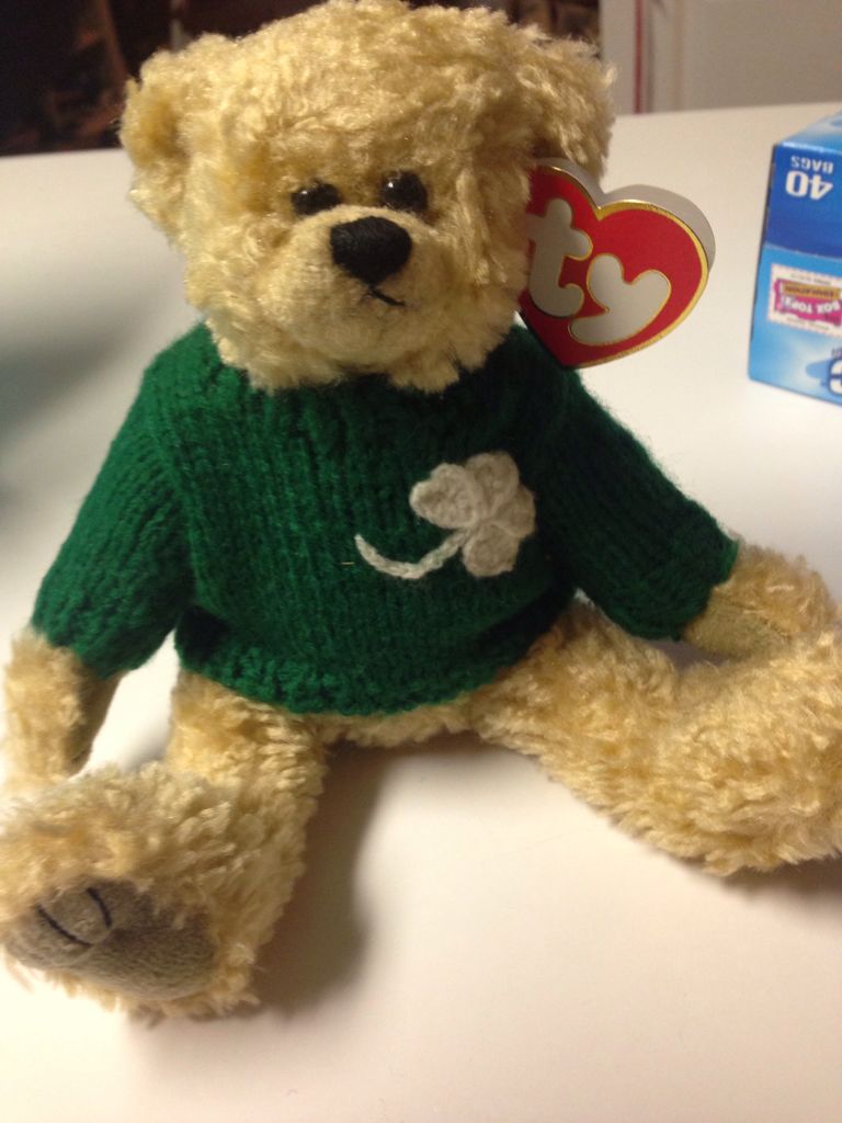 Blarney Bear 🐻🍀  plush collectible [Barcode 008421062157] - Main Image 1