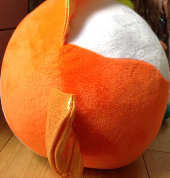 Bubbles  (Canada) plush collectible [Barcode 008421389384] - Main Image 2