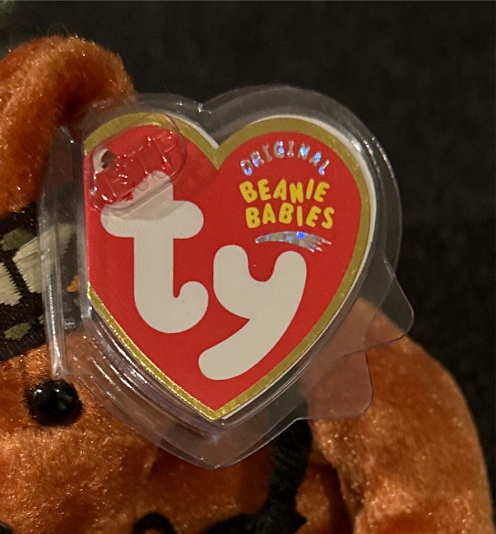 Little Feather The Bear - Little Bear  (United States) plush collectible [Barcode 008421401369] - Main Image 2