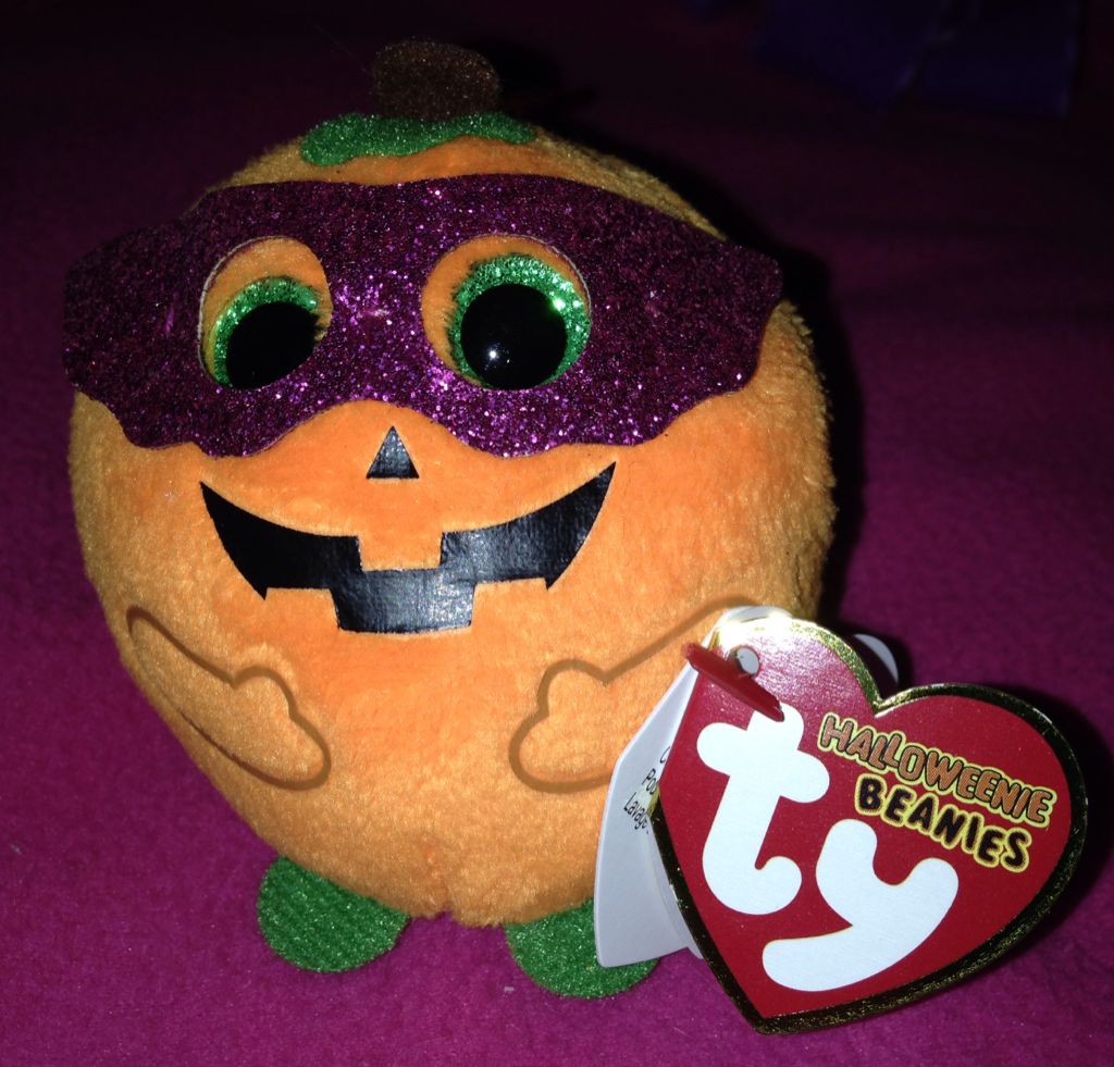 Halloweenie Beanies - Mystery Pumpkin  plush collectible [Barcode 008421411139] - Main Image 1
