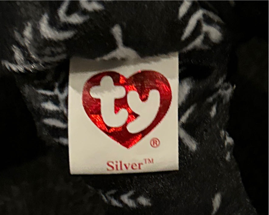 Silver The New Zealand Bear - Asia Pacific  (New Zealand) plush collectible [Barcode 008421460014] - Main Image 3