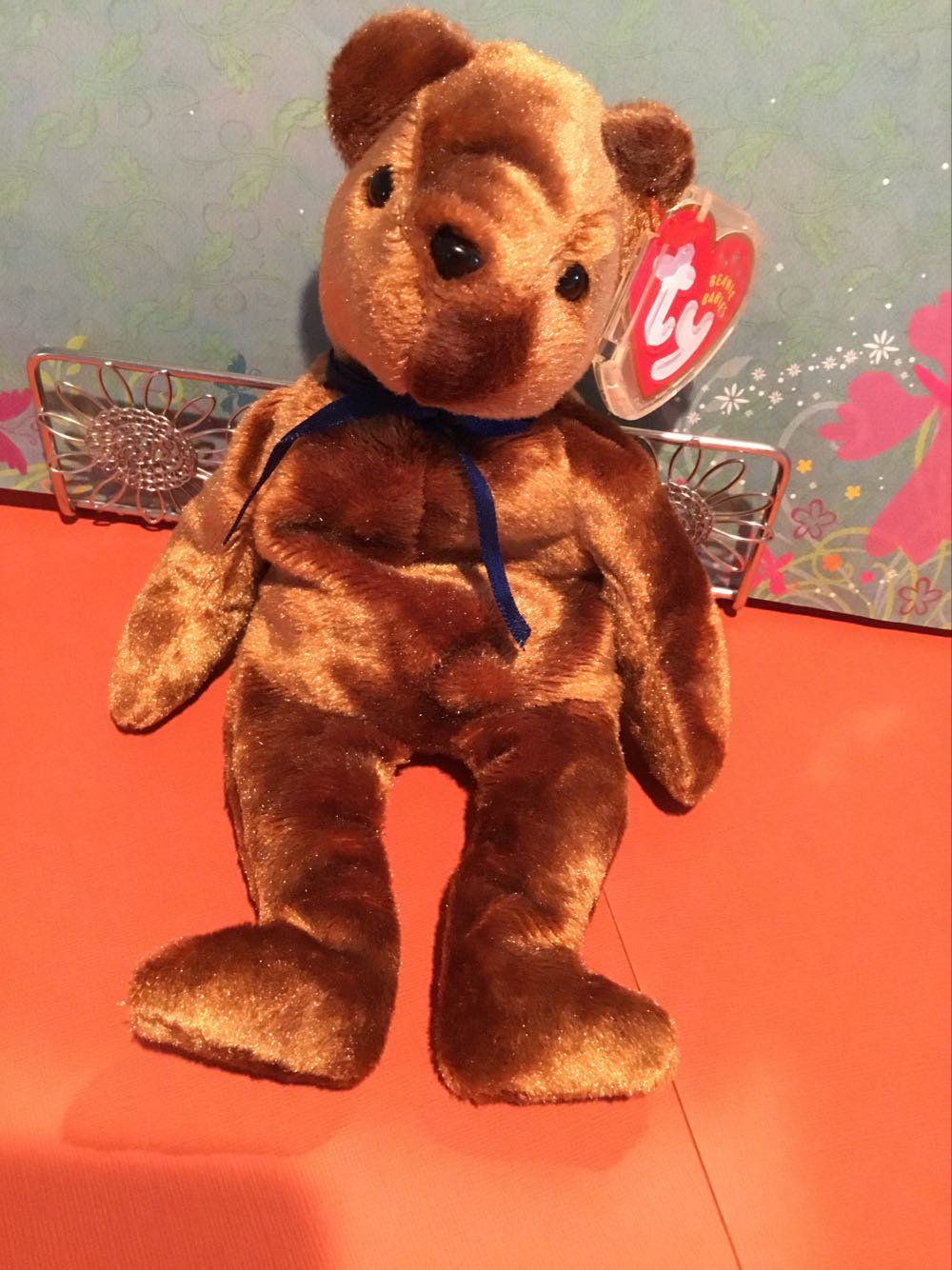 TED-e The Bear  (United States) plush collectible - Main Image 2