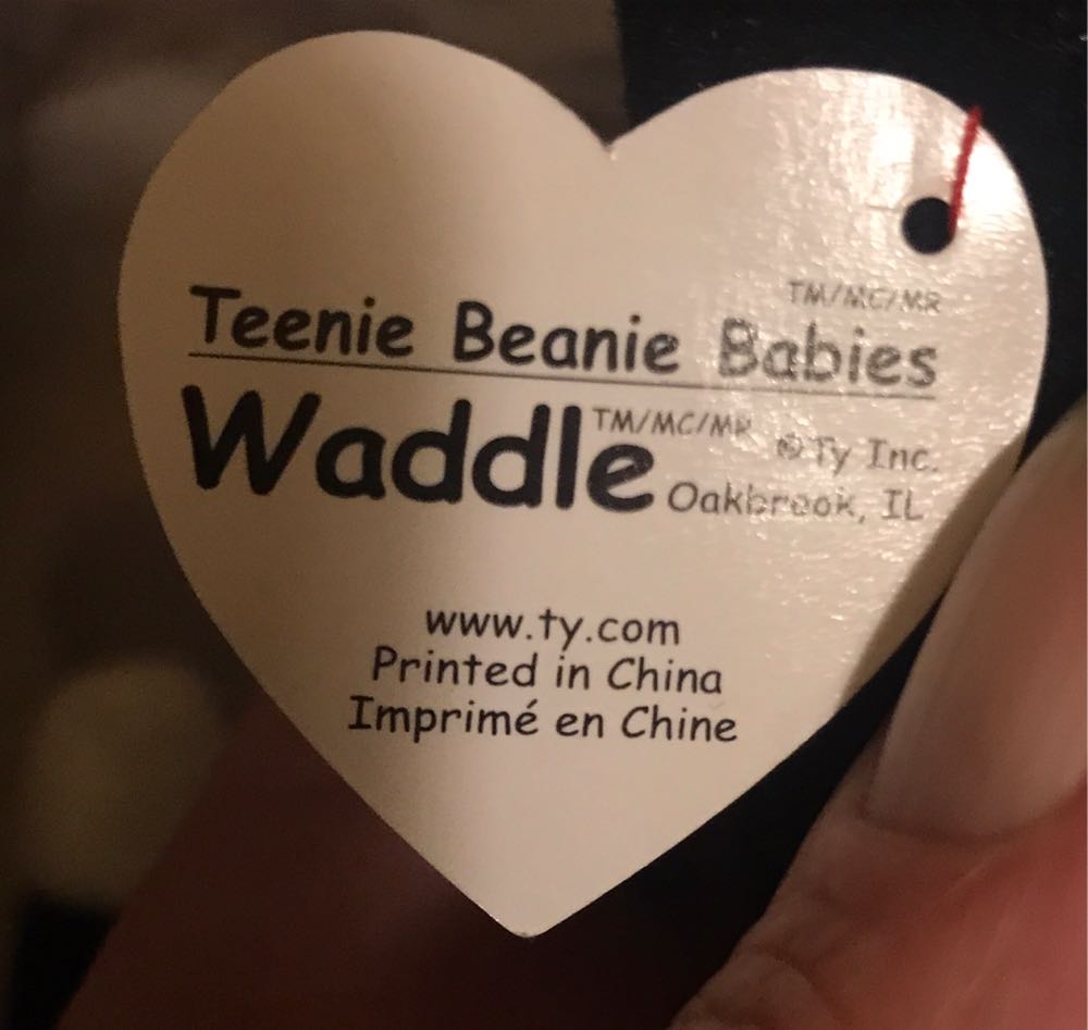 Waddle the Penguin  (United States) plush collectible - Main Image 4